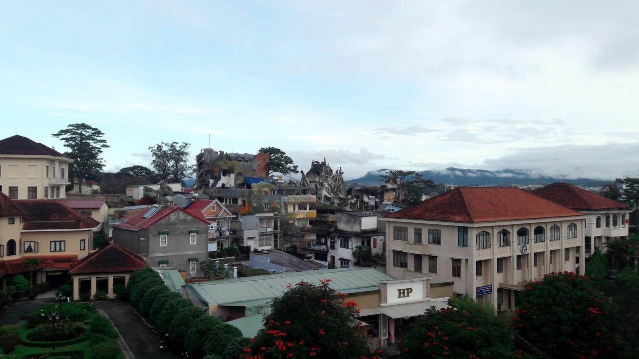 Nang Vang Hotel Da Lat Exterior foto