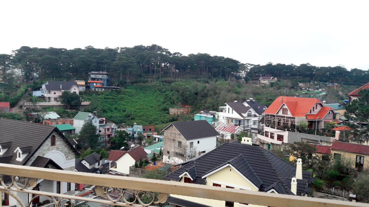 Nang Vang Hotel Da Lat Exterior foto